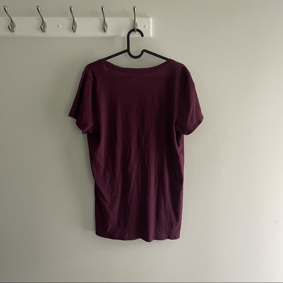 Victoria’s Secret Pink everyday tee - Picture 3 of 3